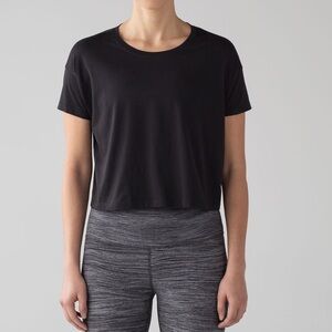 NWT Lululemon Cates Cropped Tee Black Size 10